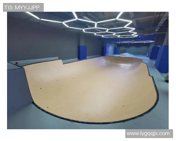 成都滑板队的防反策略分析与战术得失探讨